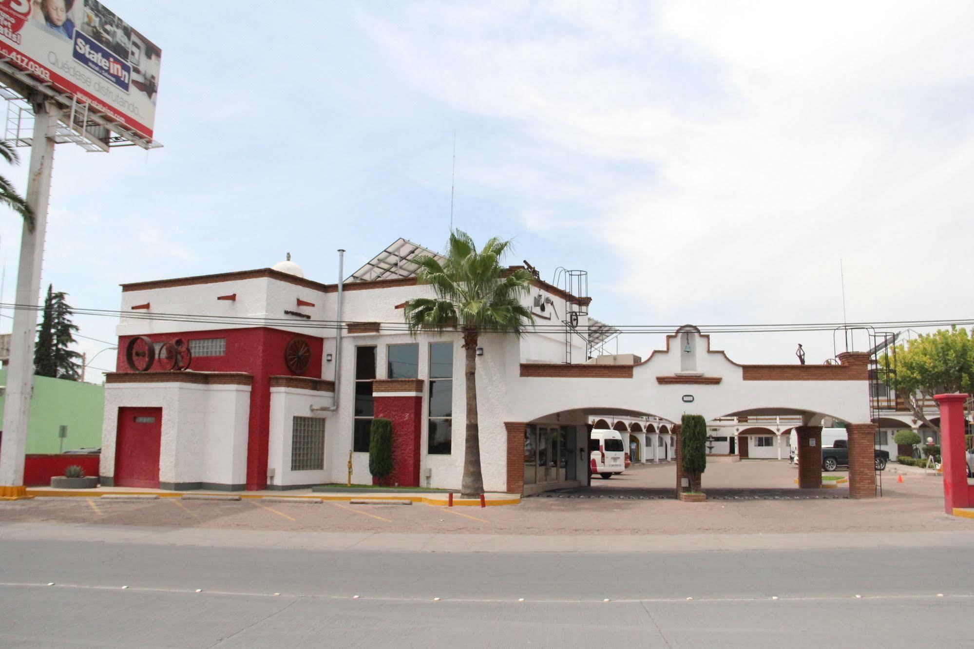 State Inn Chihuahua Exterior photo