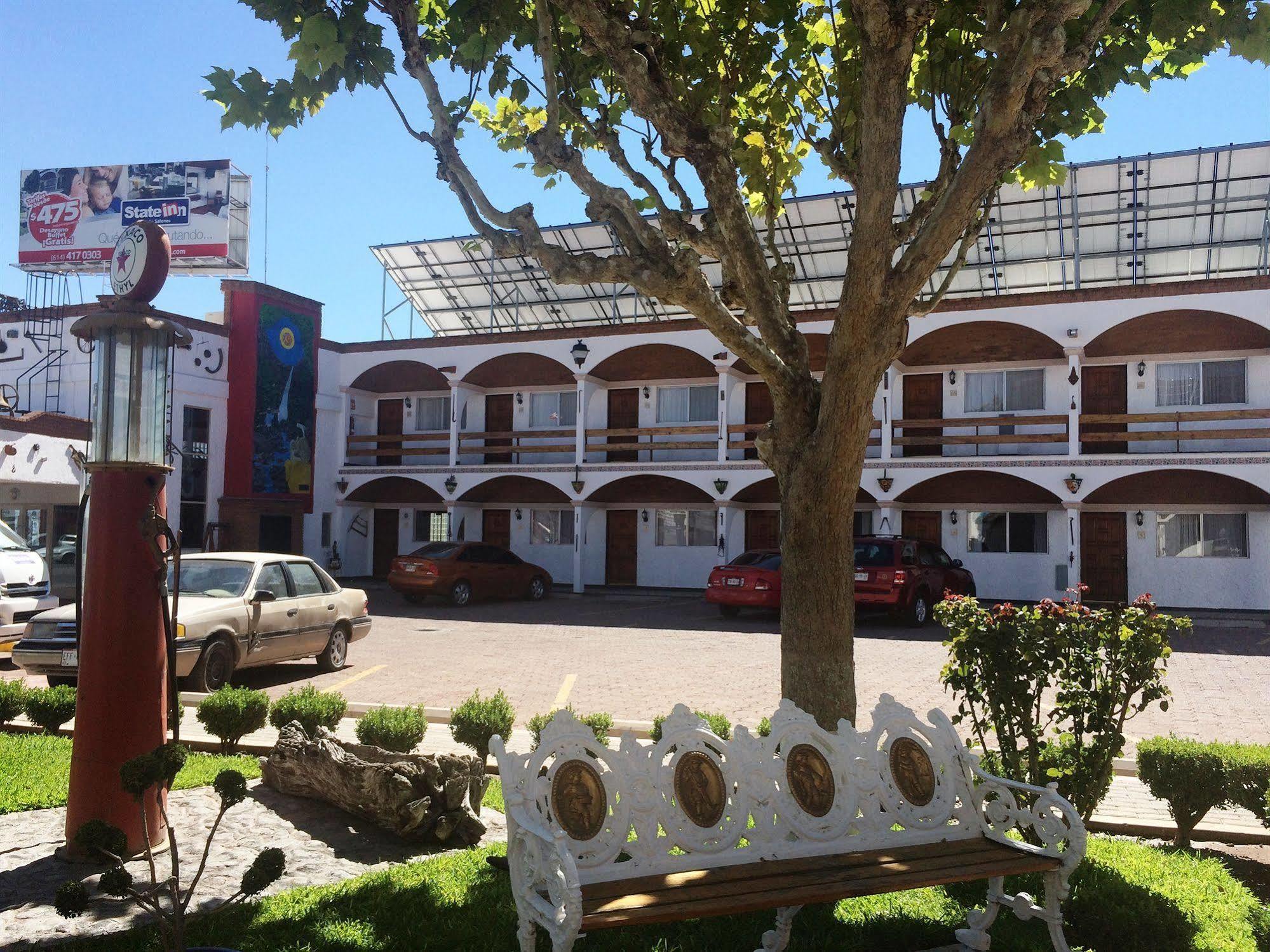 State Inn Chihuahua Exterior photo